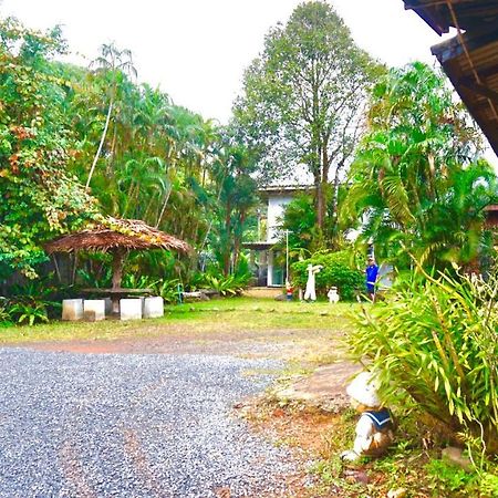 Tanachporn Homestay ธนัชพร โฮมสเตย์ เมืองจันทบุรี Buitenkant foto
