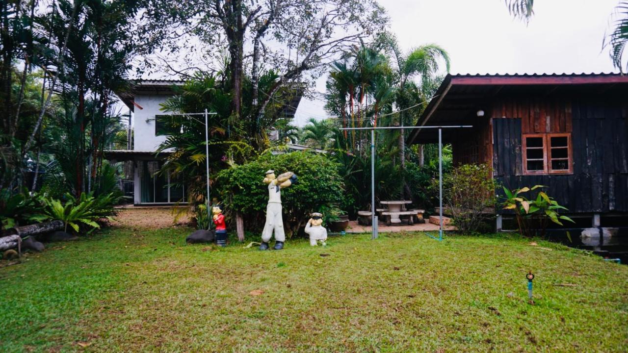 Tanachporn Homestay ธนัชพร โฮมสเตย์ เมืองจันทบุรี Buitenkant foto